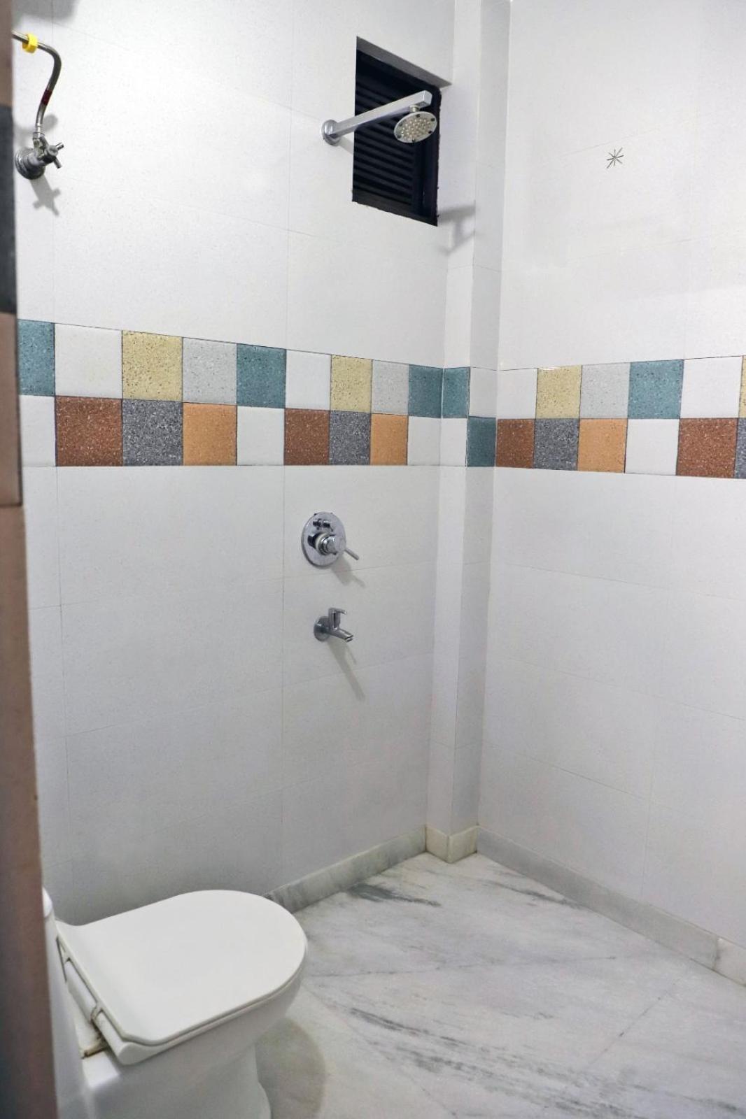 Hotel Traditional Inn New Delhi Room photo